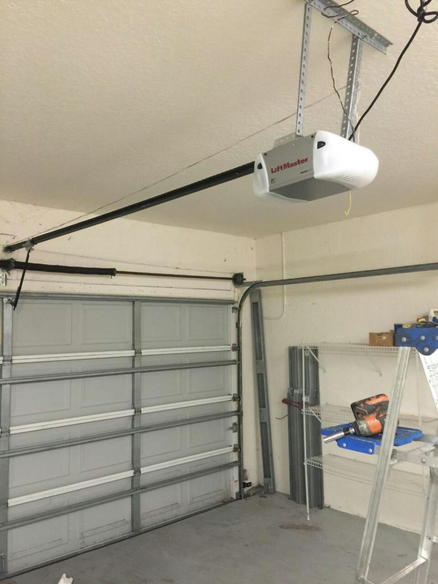 Optimizing Your Garage Door Opener's Performance in New Jersey